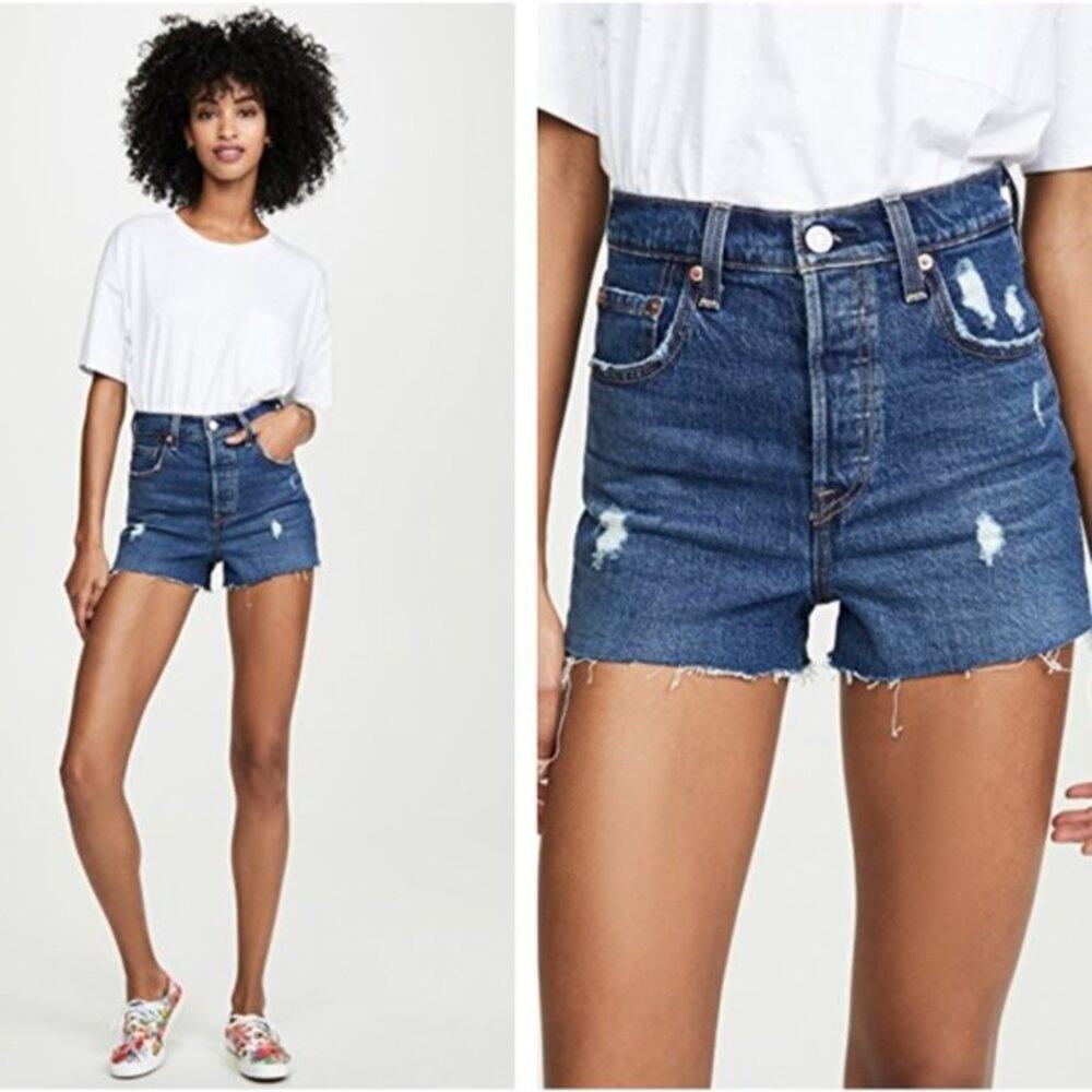 Levi's Ribcage High Rise Denim Shorts in Charleston Chill